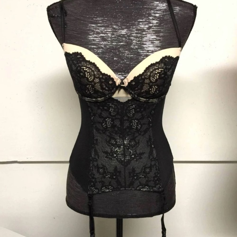 Dream Angels Floral Lace Rings‎ Bustier Corset Top